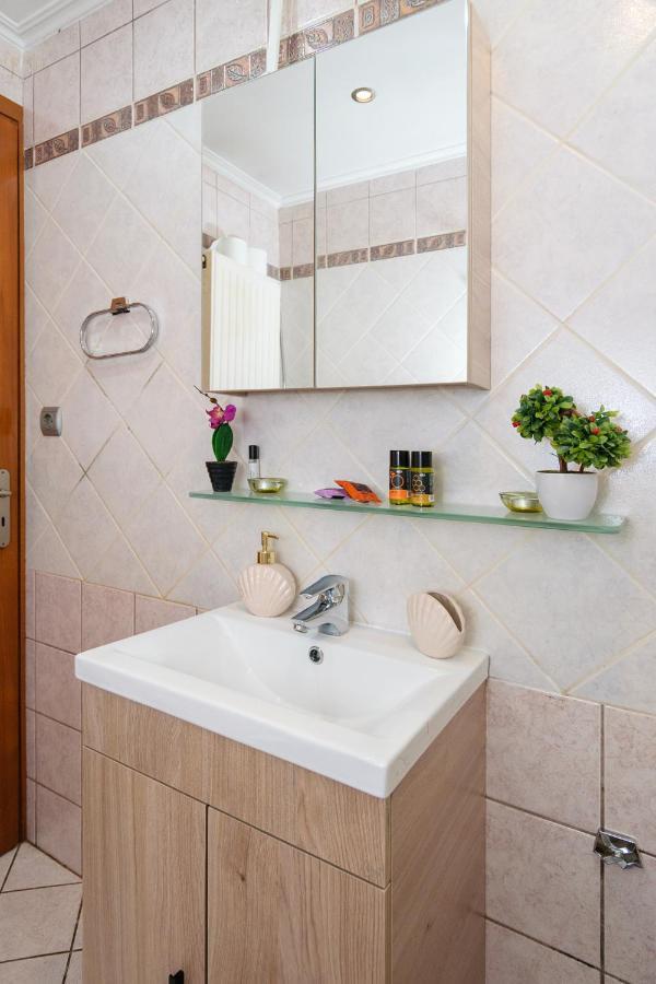 Central Penthouse In Quiet Neighborhood Near Sandy Beach Chania  Exterior foto