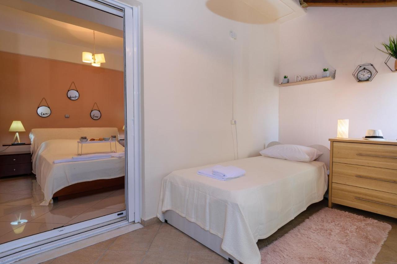 Central Penthouse In Quiet Neighborhood Near Sandy Beach Chania  Exterior foto